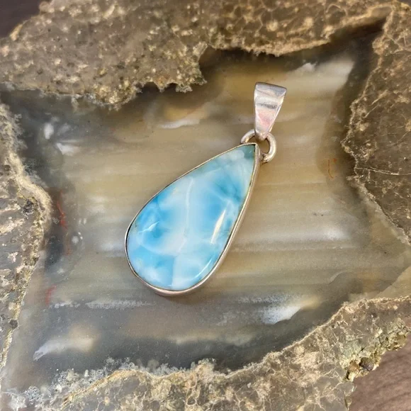 Genuine Larimar Gemstone, 925 Sterling Silver Pendant - Picture 3 of 15